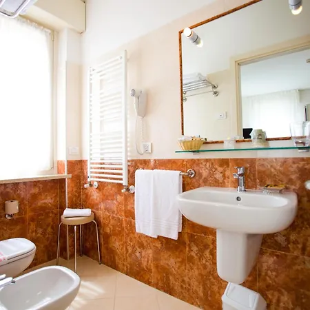 Anthea Hotel Garda (Verona)