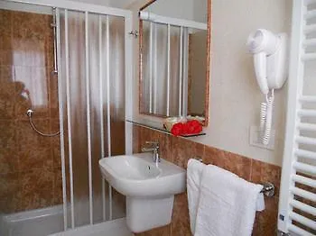 Hotel Anthea 3*