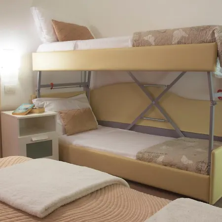 Hotel Anthea 3*